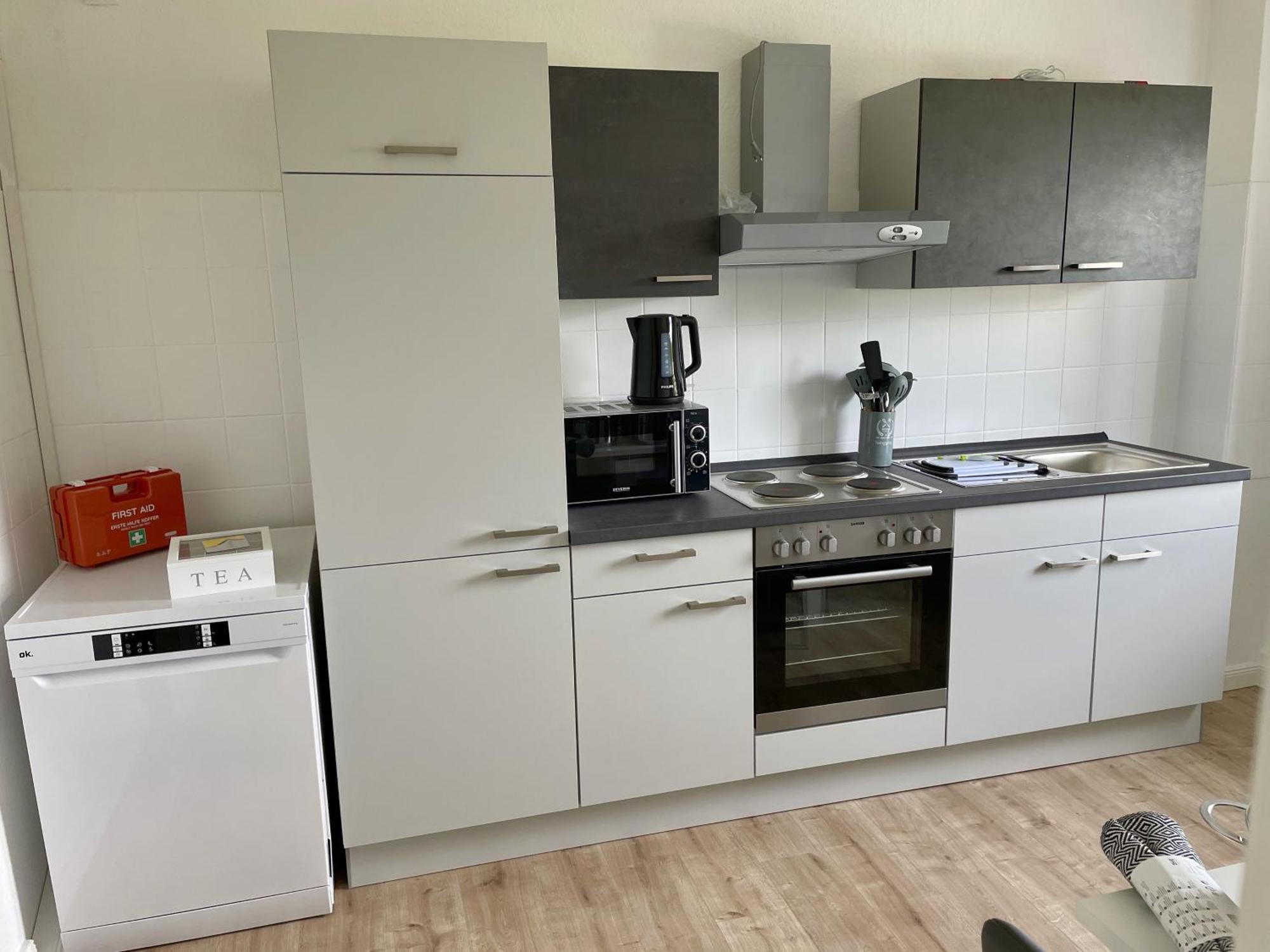 Bright Elzer Strasse Apartment ฮิลเดสไฮม์ ภายนอก รูปภาพ