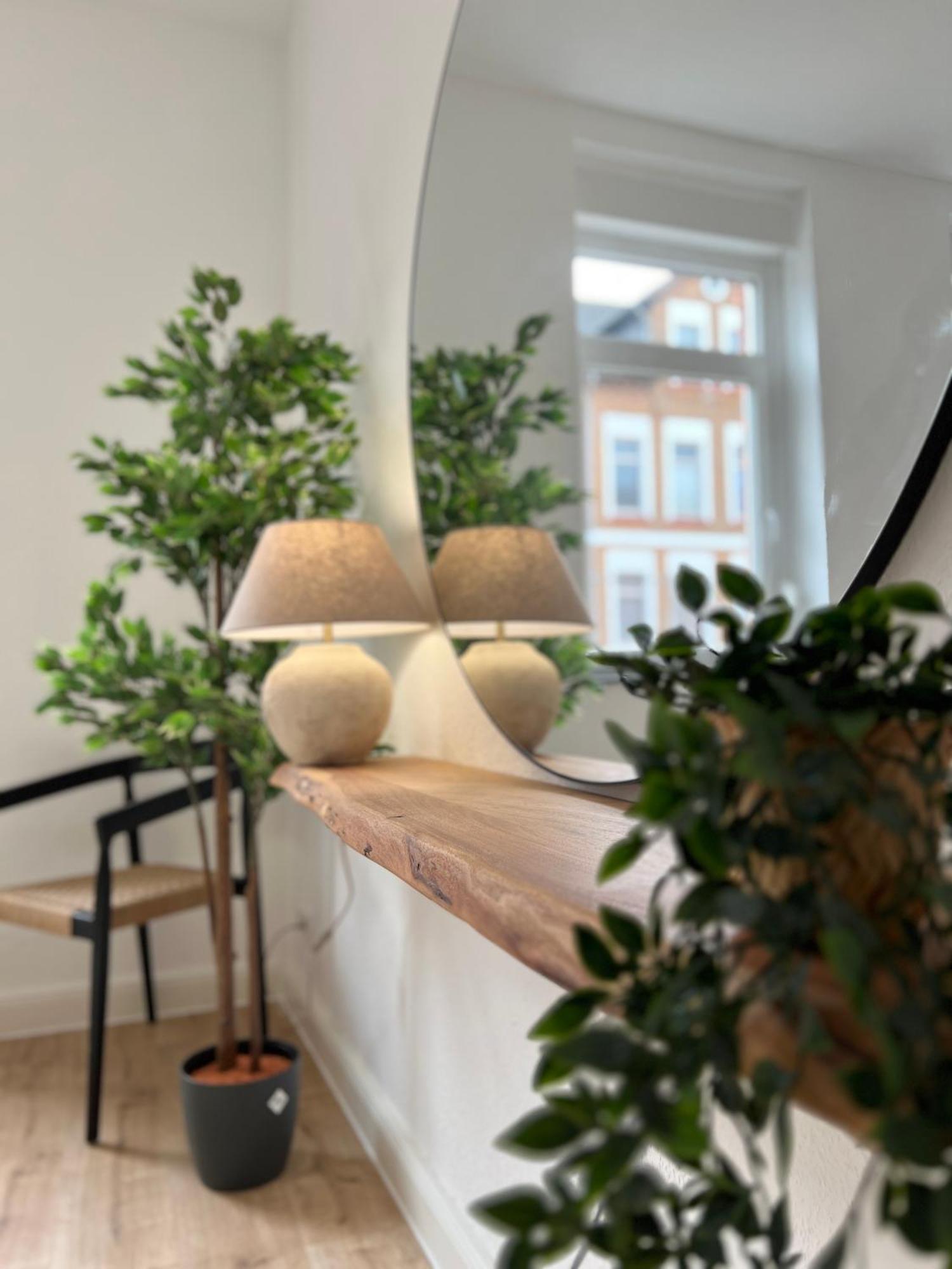 Bright Elzer Strasse Apartment ฮิลเดสไฮม์ ภายนอก รูปภาพ