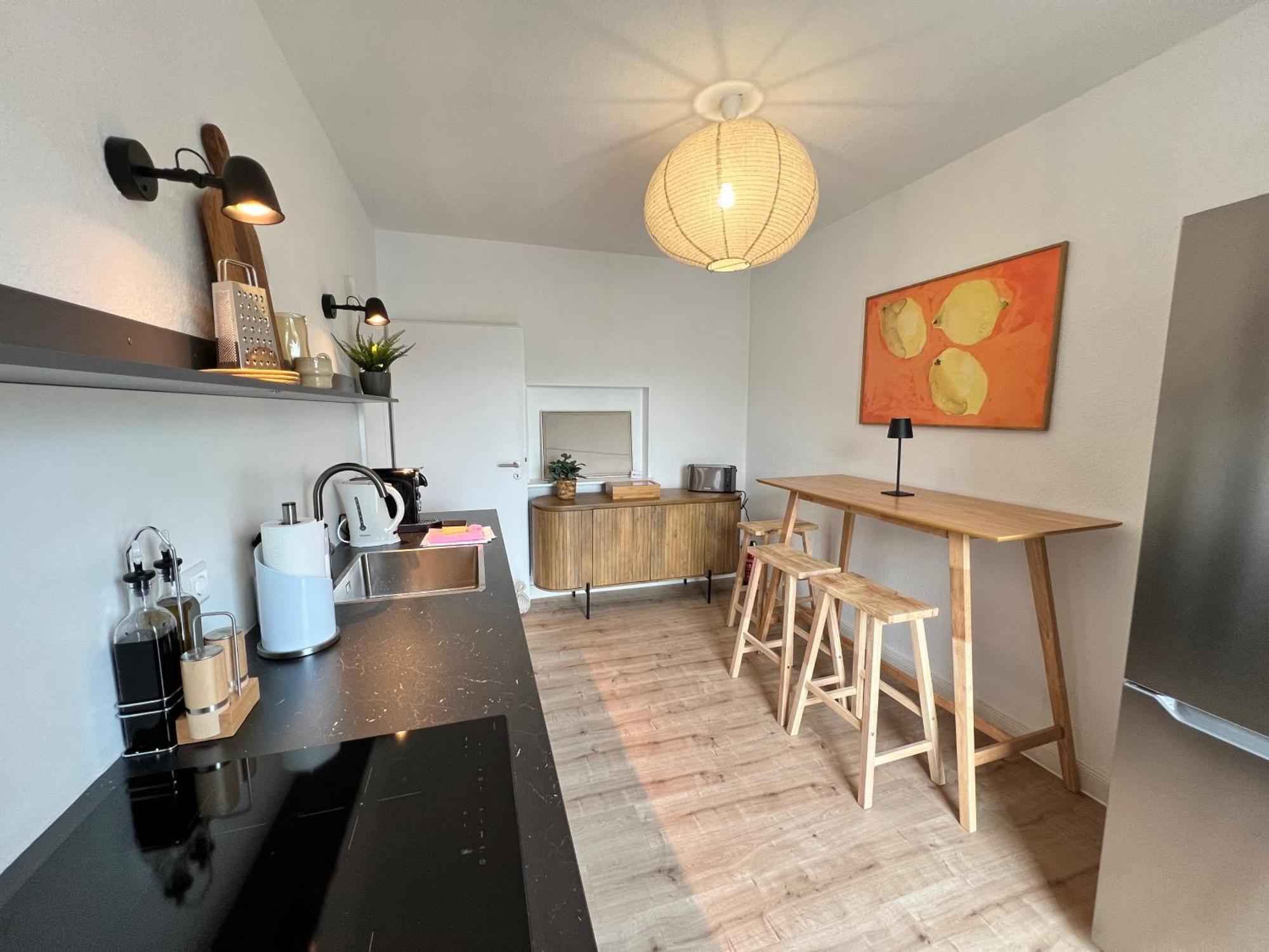 Bright Elzer Strasse Apartment ฮิลเดสไฮม์ ภายนอก รูปภาพ